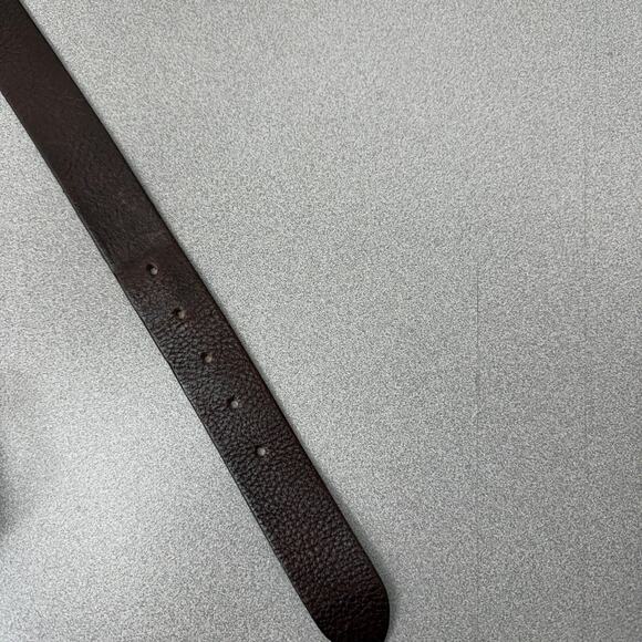 Eddie Bauer Leather Belt Mens 36? Brown Brass Classic Casual Preppy Pebbled - Picture 2 of 9